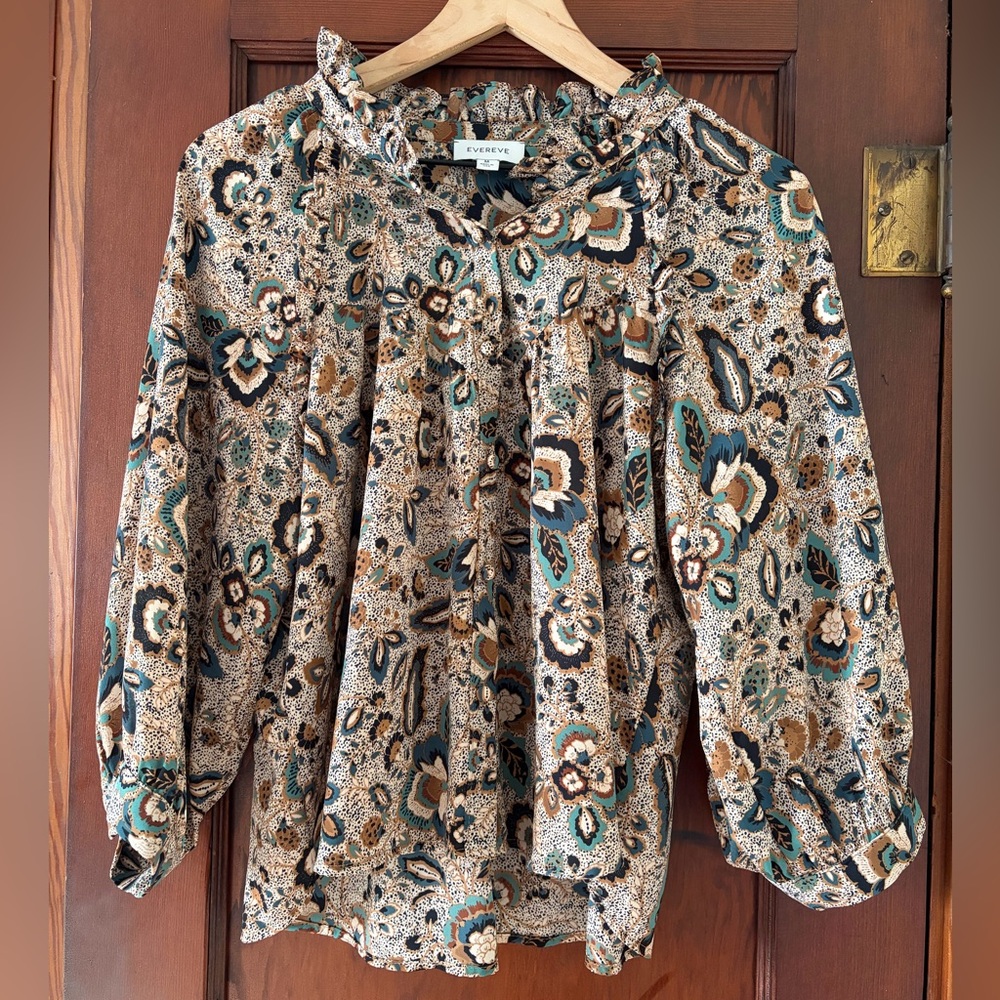 SOLD Evereve Abstract Floral Ruffle Blouse Medium